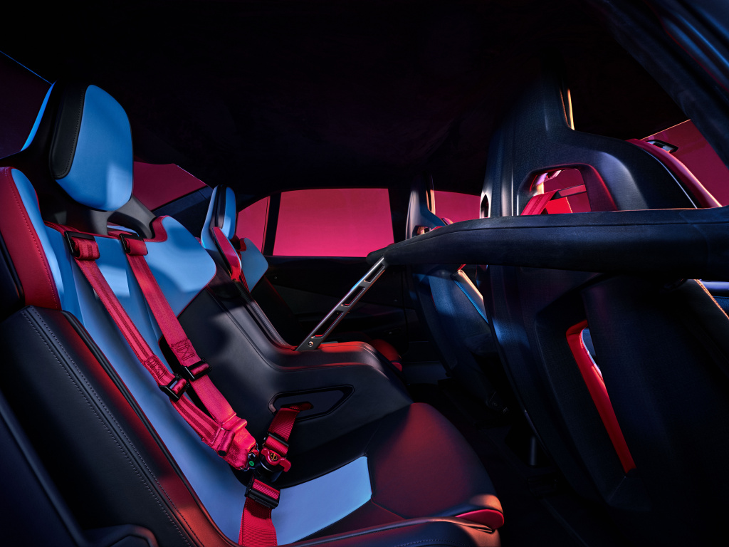 SMALL_P90643895_highRes_bmw-m-concept-neue-k